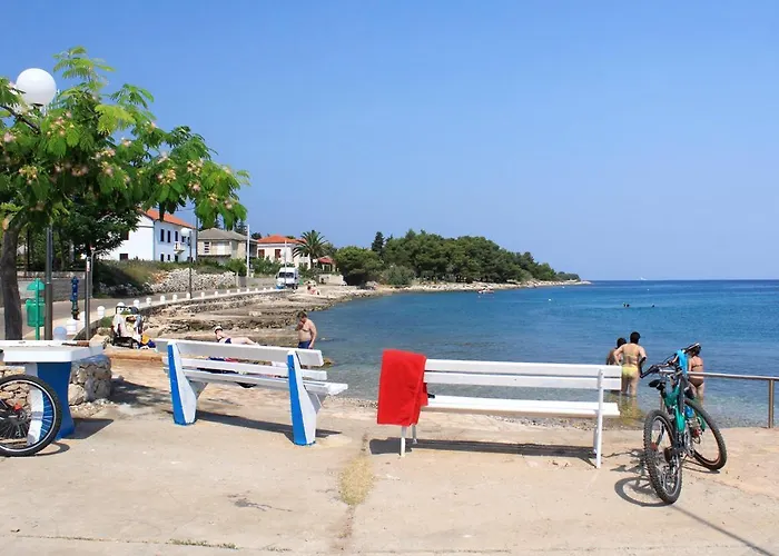 With A Parking Space - 8416 Ugljan