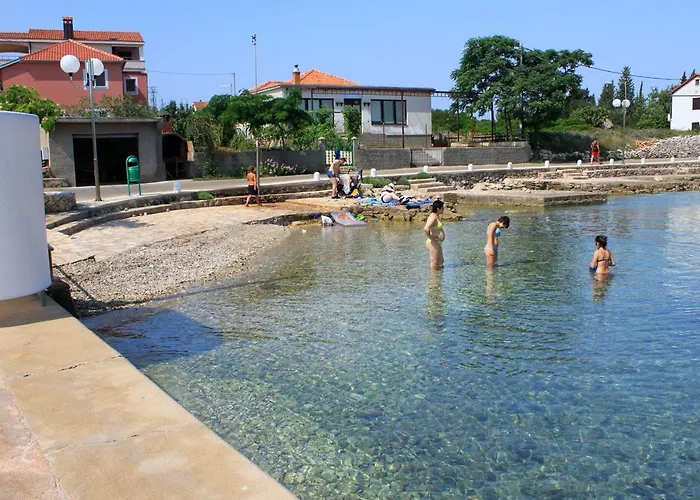 With A Parking Space - 8416 Ugljan