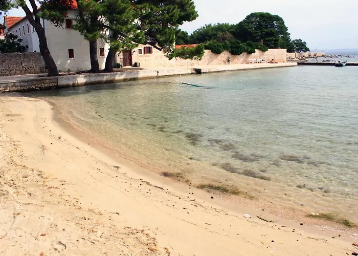 Daire With A Parking Space - 8416 Ugljan