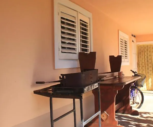 With A Parking Space - 8416 * Ugljan